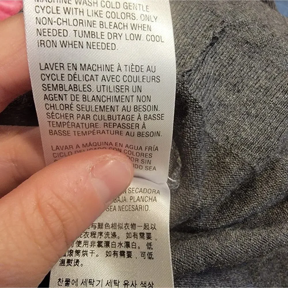 Woman's Karen Scott Flower Grey Cardigan Large Petite - Picture 8 of 10